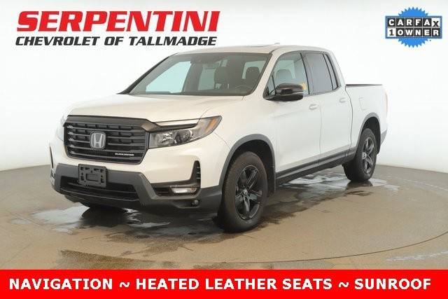 2021 Honda Ridgeline Black Edition AWD photo