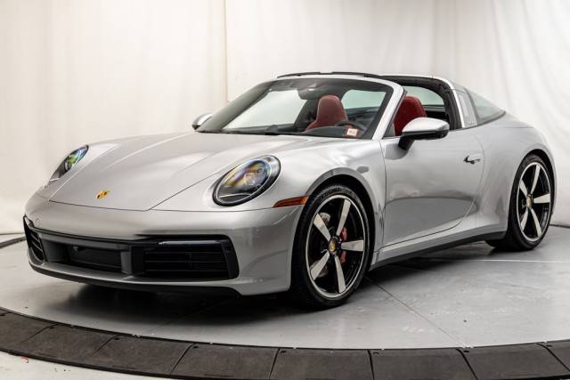 2021 Porsche 911 4S AWD photo