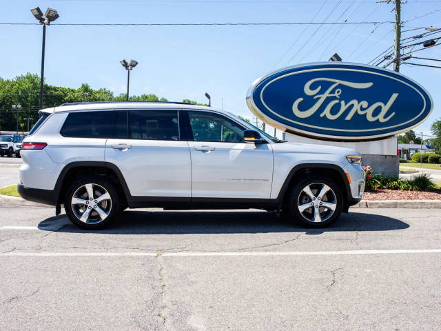 2021 Jeep Grand Cherokee L Limited RWD photo