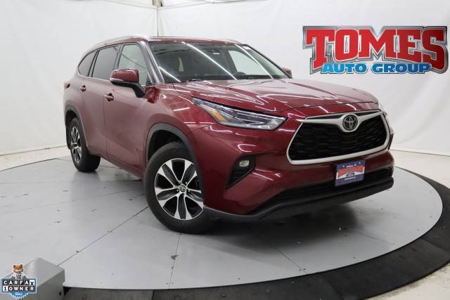 2021 Toyota Highlander XLE AWD photo