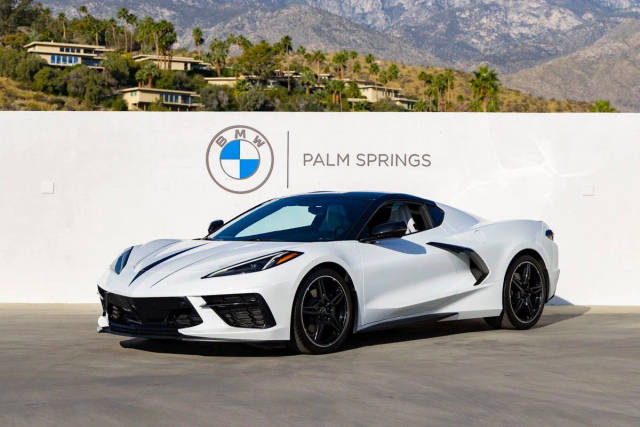 2021 Chevrolet Corvette 2LT RWD photo