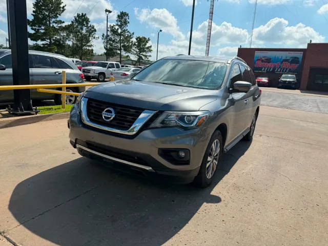 2020 Nissan Pathfinder SL 4WD photo