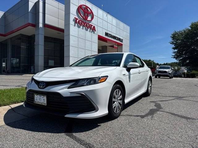 2021 Toyota Camry Hybrid LE FWD photo
