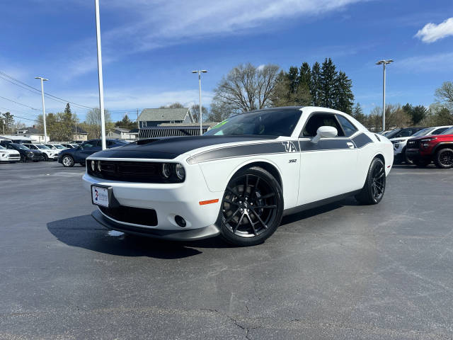 2021 Dodge Challenger R/T Scat Pack RWD photo