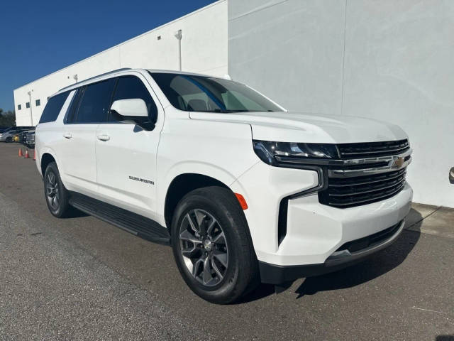 2021 Chevrolet Suburban LT RWD photo