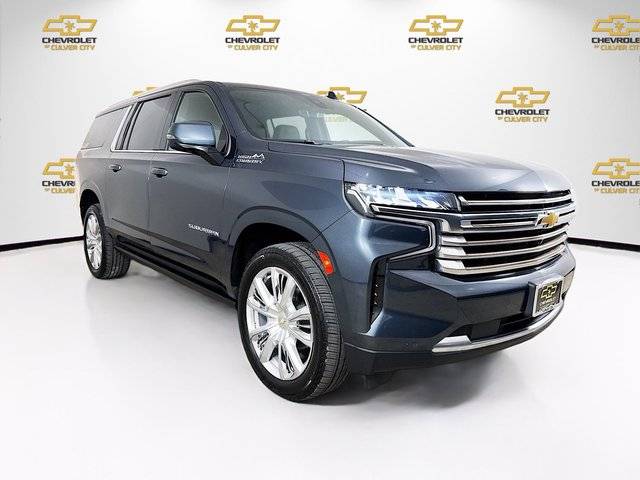2021 Chevrolet Suburban High Country 4WD photo