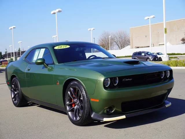 2021 Dodge Challenger R/T Scat Pack RWD photo