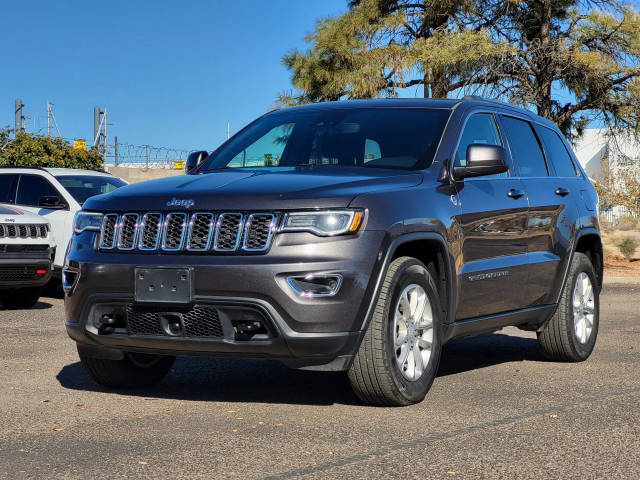 2021 Jeep Grand Cherokee Laredo E 4WD photo