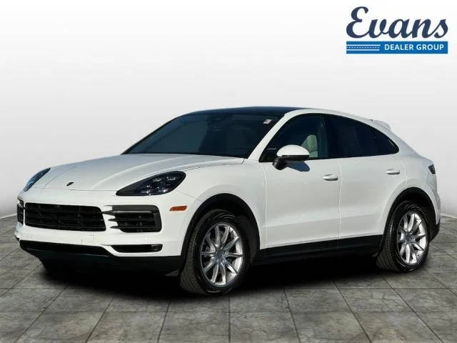 2021 Porsche Cayenne Coupe  AWD photo