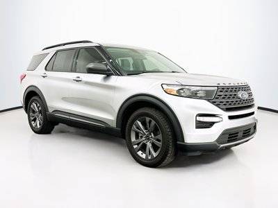 2021 Ford Explorer XLT 4WD photo