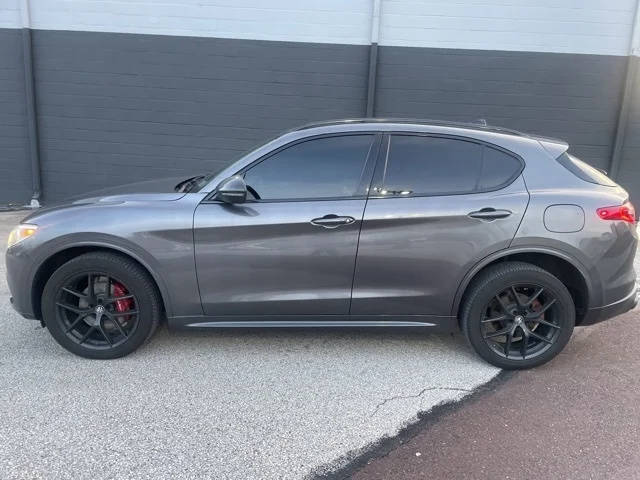 2021 Alfa Romeo Stelvio Ti AWD photo