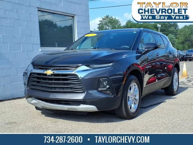 2021 Chevrolet Blazer LT FWD photo