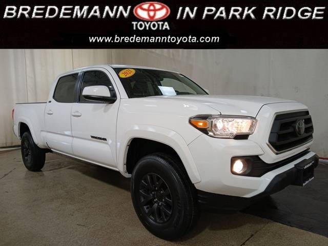 2021 Toyota Tacoma SR5 4WD photo