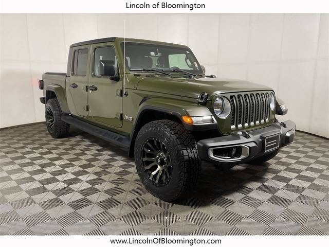 2021 Jeep Gladiator Overland 4WD photo