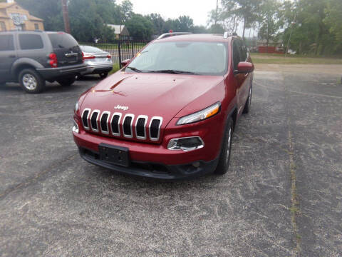 2017 Jeep Cherokee Latitude FWD photo