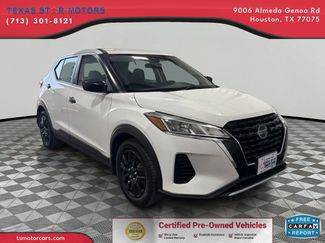 2021 Nissan Kicks S FWD photo