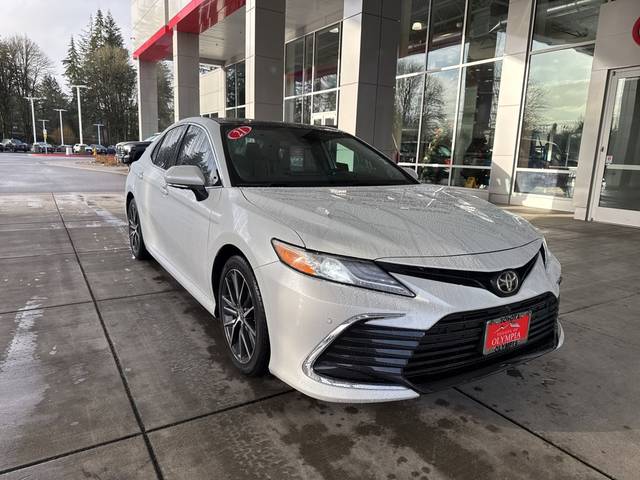 2021 Toyota Camry XLE FWD photo