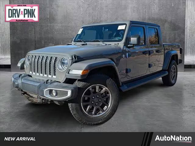 2021 Jeep Gladiator Overland 4WD photo