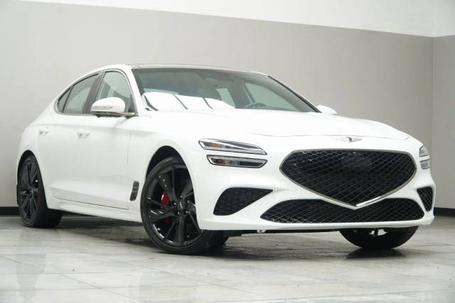 2022 Genesis G70 3.3T AWD photo