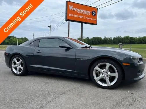 2015 Chevrolet Camaro LT RWD photo