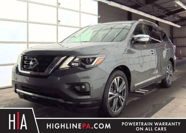 2020 Nissan Pathfinder Platinum FWD photo