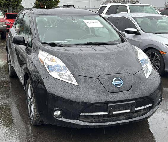 2015 Nissan Leaf SV FWD photo