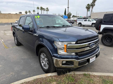 2019 Ford F-150 LARIAT RWD photo