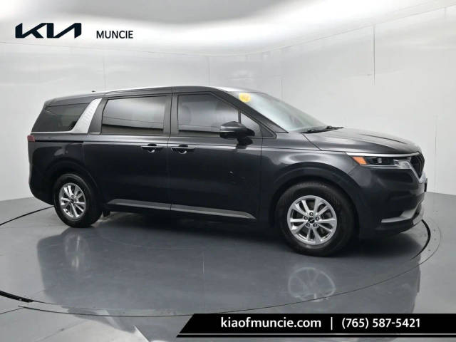 2022 Kia Carnival LXS FWD photo