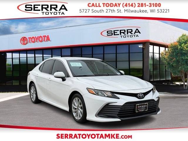 2021 Toyota Camry LE FWD photo