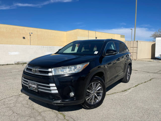 2019 Toyota Highlander XLE AWD photo