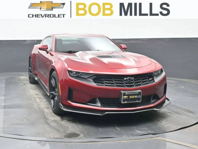 2021 Chevrolet Camaro LT1 RWD photo