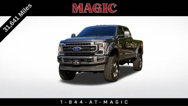 2021 Ford F-250 Super Duty LARIAT 4WD photo