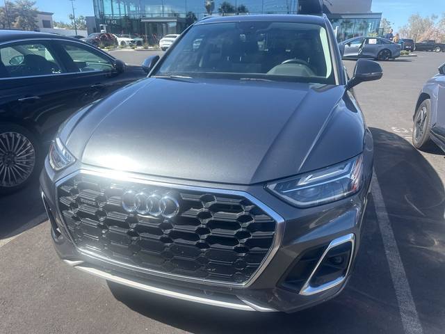 2021 Audi Q5 Premium Plus AWD photo