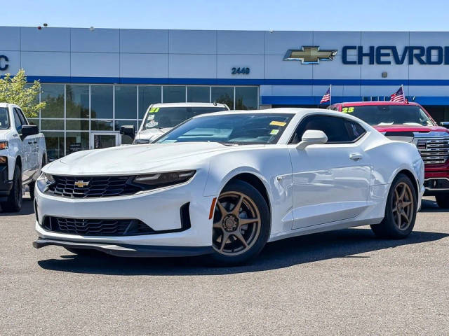 2021 Chevrolet Camaro 1LS RWD photo