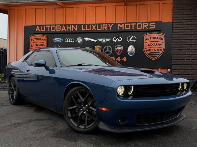 2021 Dodge Challenger R/T RWD photo