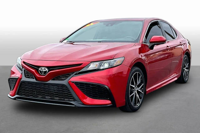 2021 Toyota Camry SE FWD photo