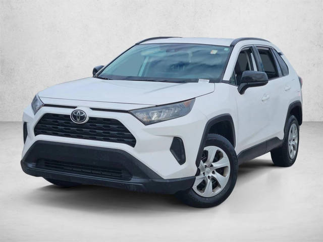 2021 Toyota RAV4 LE FWD photo