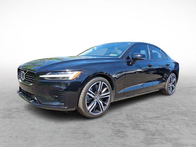 2021 Volvo S60 R-Design Expression AWD photo