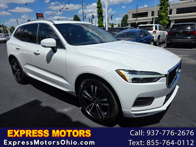 2021 Volvo XC60 Momentum AWD photo