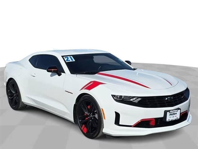 2021 Chevrolet Camaro 1LT RWD photo