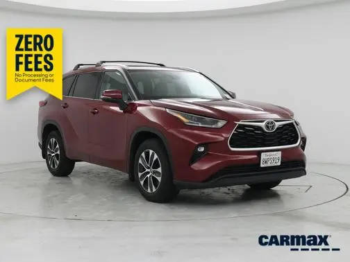 2021 Toyota Highlander XLE AWD photo
