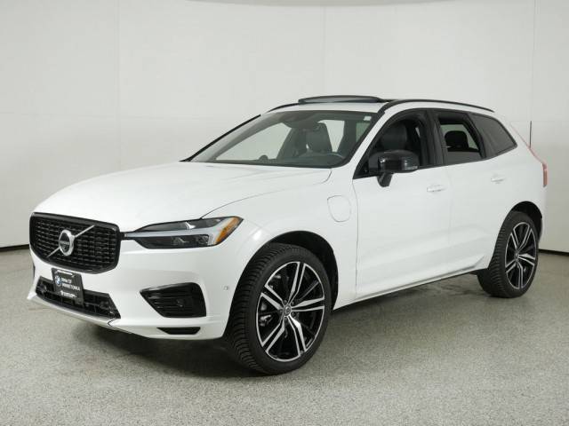 2021 Volvo XC60 R-Design AWD photo