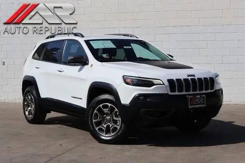 2021 Jeep Cherokee Trailhawk 4WD photo