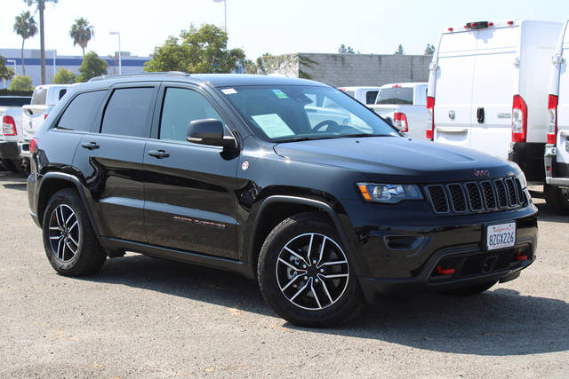 2021 Jeep Grand Cherokee Trailhawk 4WD photo