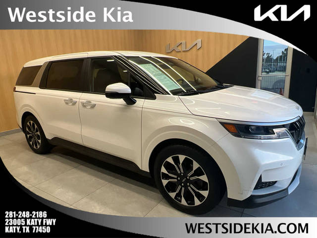 2022 Kia Carnival EX FWD photo