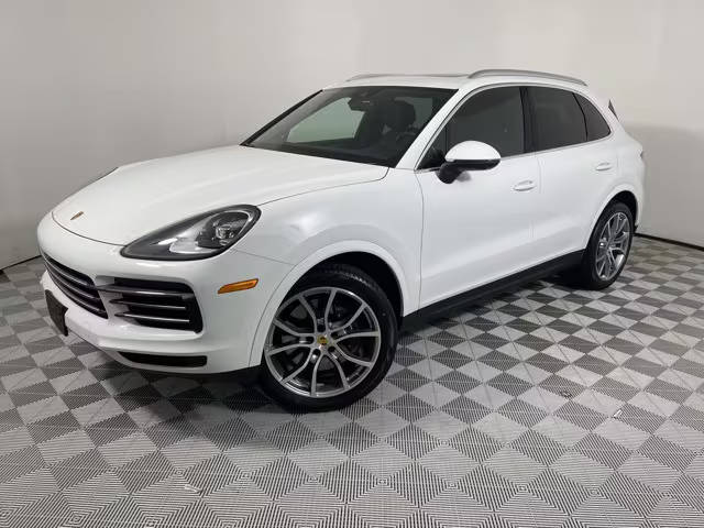 2021 Porsche Cayenne  AWD photo