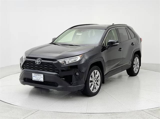 2021 Toyota RAV4 XLE Premium AWD photo