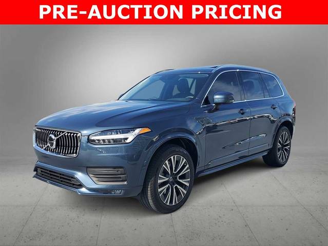 2021 Volvo XC90 Momentum AWD photo