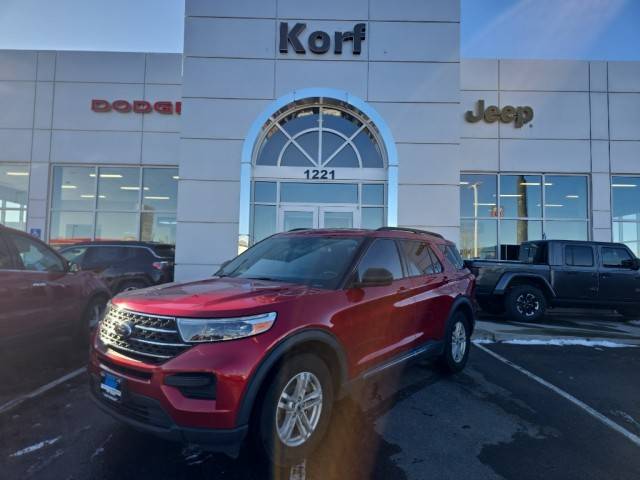 2021 Ford Explorer XLT 4WD photo