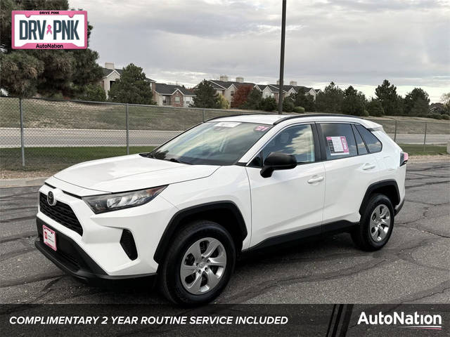 2021 Toyota RAV4 LE AWD photo